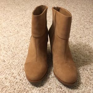 Vince Camuto Tan Ankle Booties
